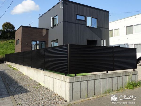 北海道の外構施工例一覧 目隠しフェンス 外構工事のガーデンプラス 北海道の外構施工例一覧 目隠しフェンス 外構工事のガーデンプラス