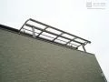 急な雨にも安心のバルコニー屋根