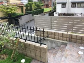 高級感のある目隠しフェンス[施工後]