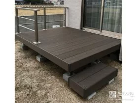 お住まいにやさしく寄り添うウッドデッキ[施工後]