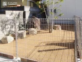 犬と安心して遊べる外構工事