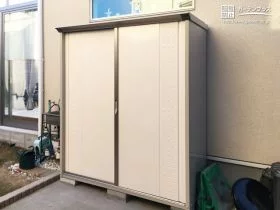 洗練されたデザインの物置[施工後]