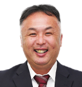 平尾　彰啓