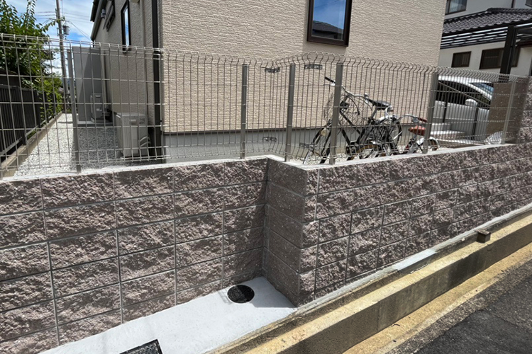 型枠ブロック | 土留め・法面 | 外構工事のガーデンプラス