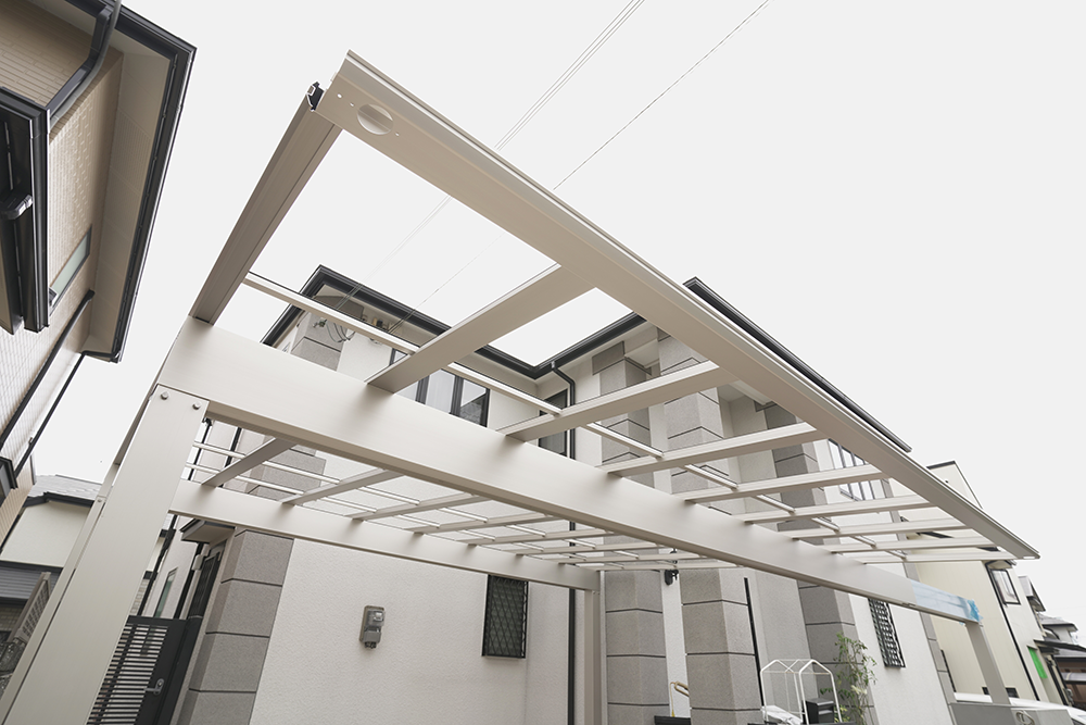  フレームを組み立てる