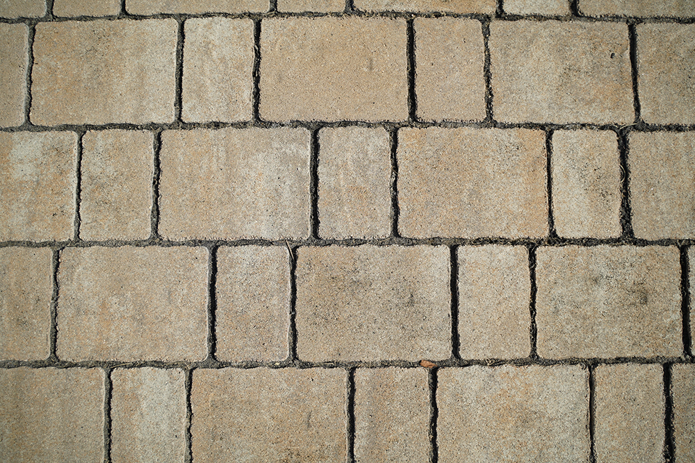 石畳調のインターロッキング工事