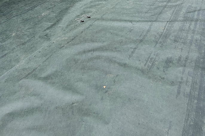 不織布タイプの防草シート