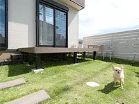 ペットが暮らすお庭